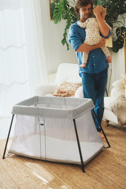 Babybjorn Travel Cot Light